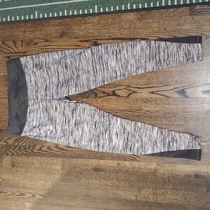 Shosho dark heather gray leggings